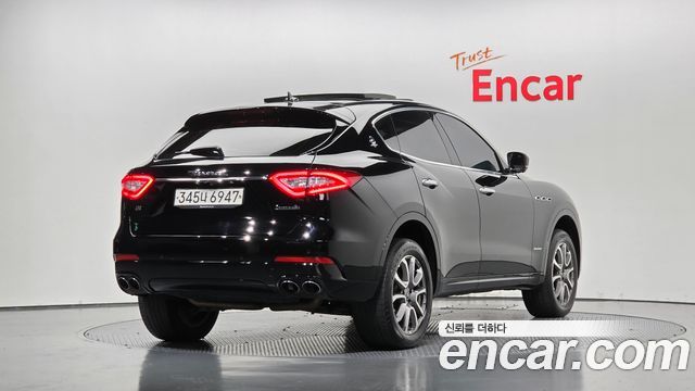 Maserati Levante 2020 — photo 2