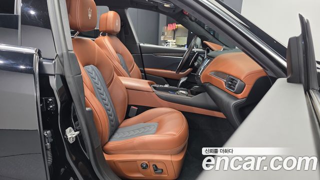 Maserati Levante 2020 — photo 11