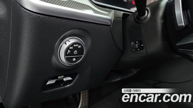 Mercedes-Benz C-Class 2024 — photo 27
