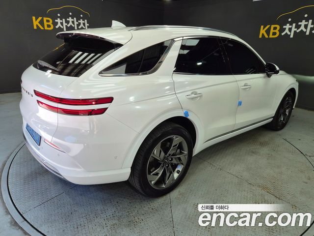 Genesis GV70 2022 — photo 6