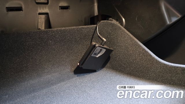 Volvo XC60 2025 — photo 36