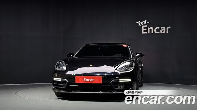 Porsche Panamera 2020 — photo 3