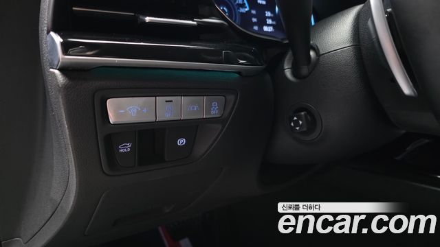 Genesis G80 2021 — photo 24