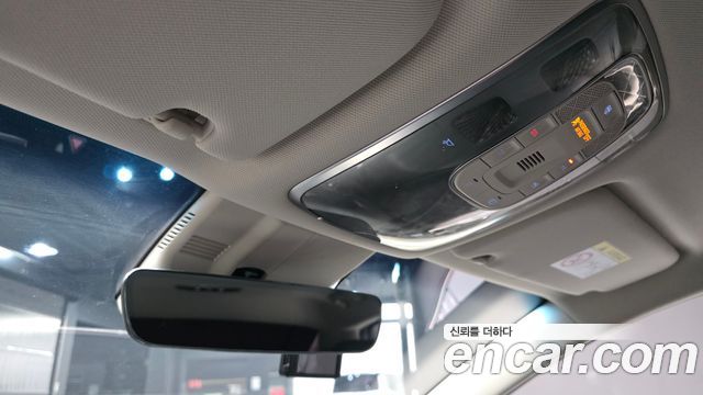 Genesis G80 2021 — photo 25