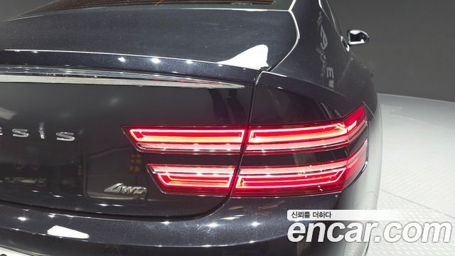 Genesis G80 2021 — photo 9