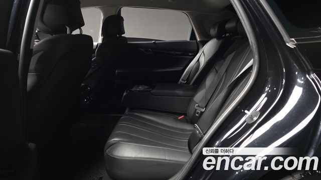 Genesis G80 2021 — photo 16