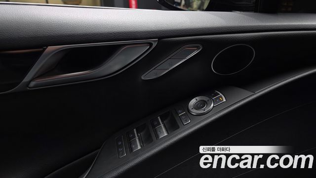Genesis G80 2021 — photo 28