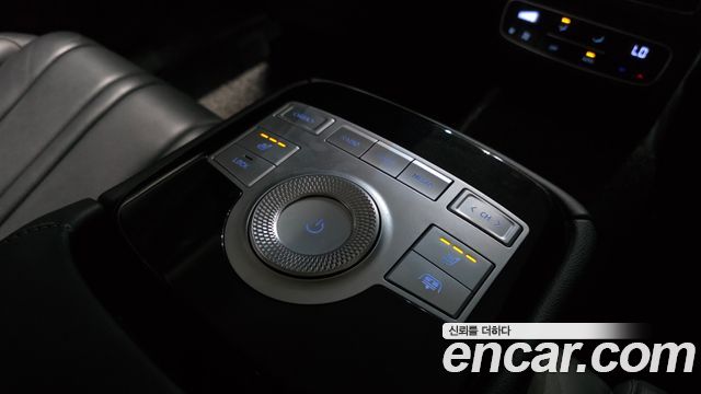 Genesis G80 2021 — photo 30