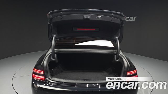 Genesis G80 2021 — photo 32