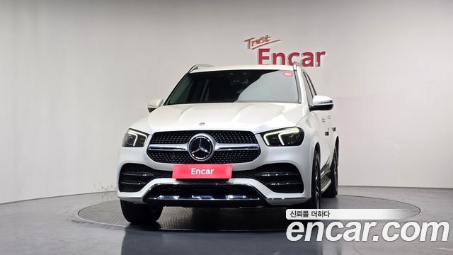 Mercedes-Benz GLE-Class 2019 — photo 3