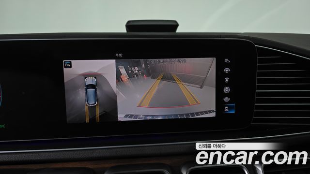 Mercedes-Benz GLE-Class 2019 — photo 20