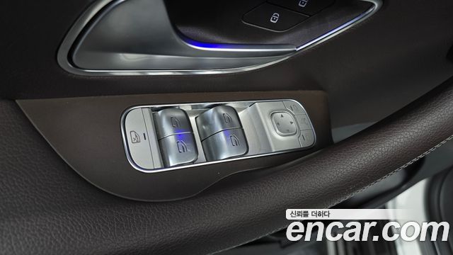 Mercedes-Benz GLE-Class 2019 — photo 28