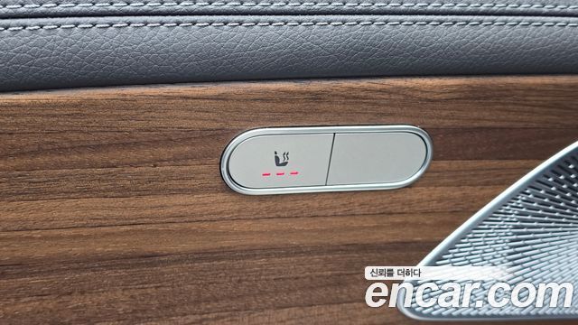 Mercedes-Benz GLE-Class 2019 — photo 29