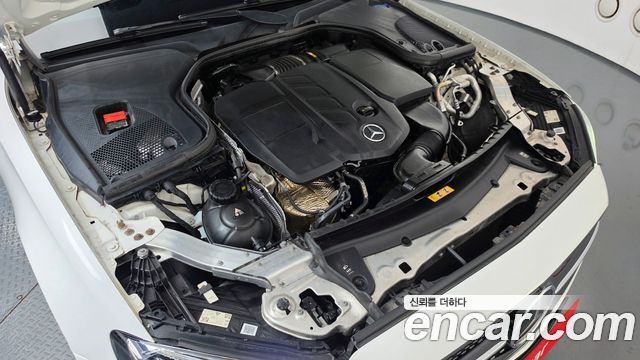 Mercedes-Benz E-Class 2021 — photo 6