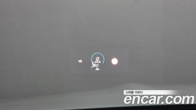 Mercedes-Benz E-Class 2021 — photo 30