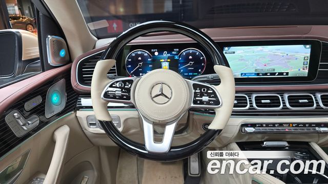 Mercedes-Benz GLS-Class 2022 — photo 13