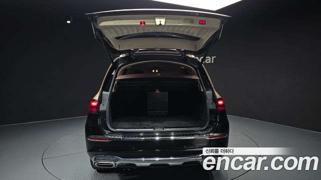Mercedes-Benz GLS-Class 2022 — photo 20
