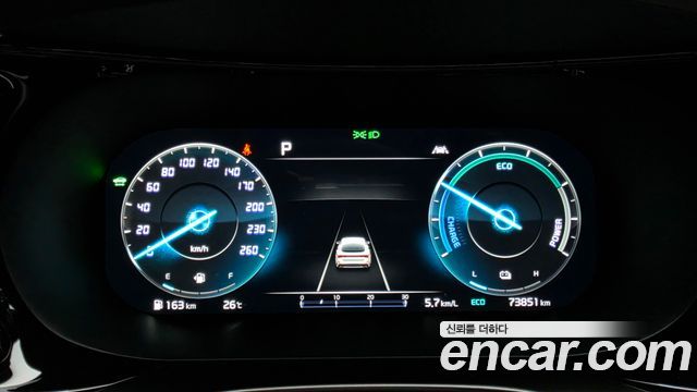 Kia K5 2023 — photo 11