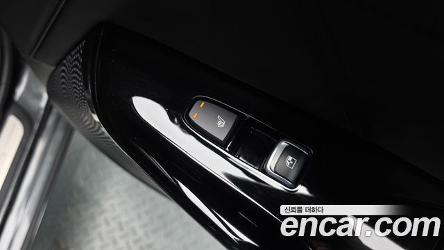 Kia K5 2023 — photo 24