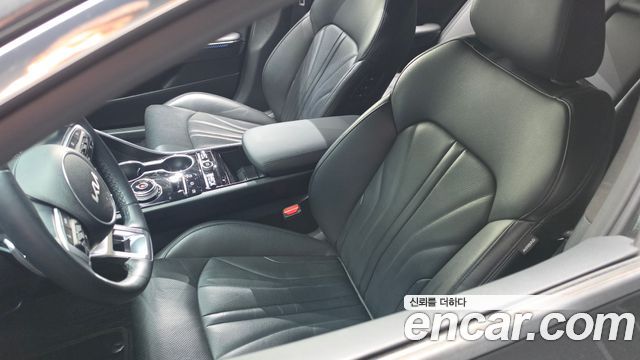 Kia K5 2023 — photo 29