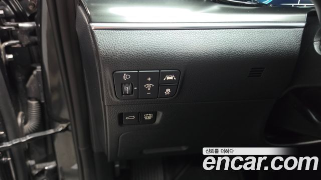 Kia K5 2023 — photo 34