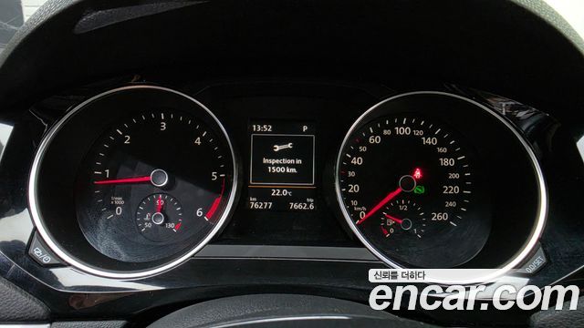 Volkswagen Jetta 2015 — photo 11