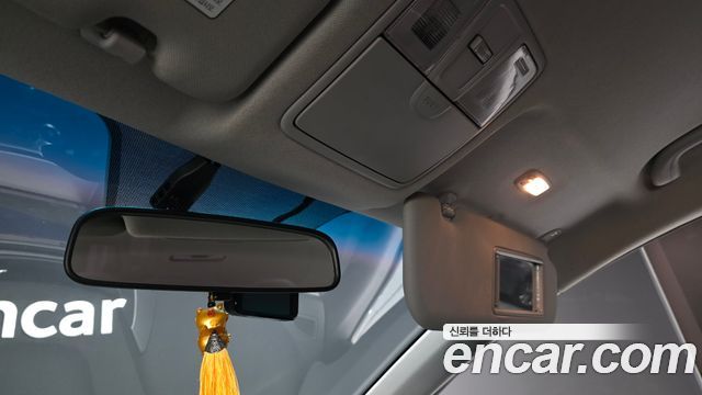 Hyundai AVANTE 2015 — photo 19