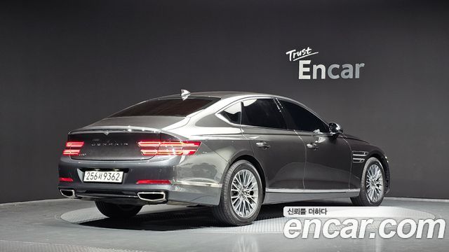 Genesis G80 2022 — photo 2
