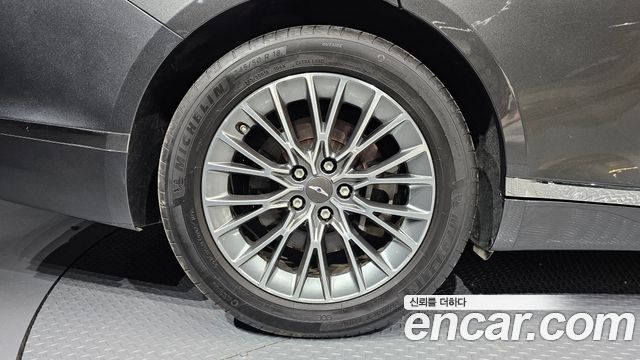 Genesis G80 2022 — photo 5