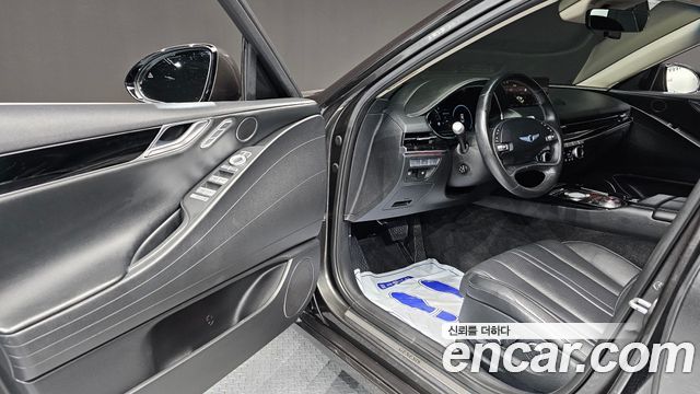 Genesis G80 2022 — photo 10