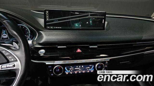 Genesis G80 2022 — photo 16
