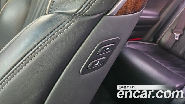 Genesis EQ900 2016 — photo 15