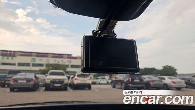 Genesis EQ900 2016 — photo 20