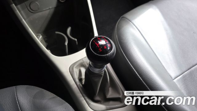 Kia morning 2012 — photo 12