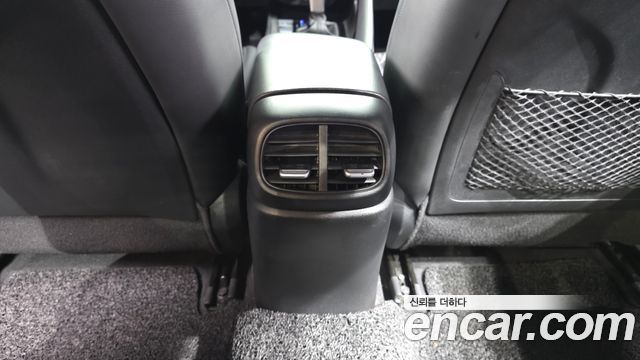 Hyundai AVANTE 2021 — photo 19