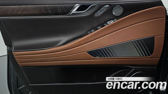 Genesis G80 2022 — photo 14