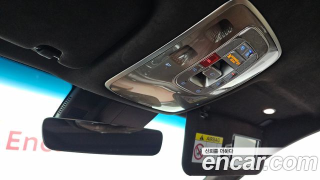 Genesis G80 2022 — photo 35