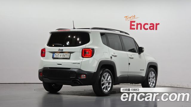 Jeep Renegade 2021 — photo 2