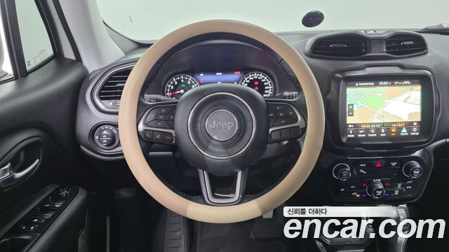 Jeep Renegade 2021 — photo 20