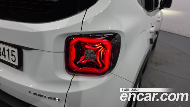 Jeep Renegade 2021 — photo 9