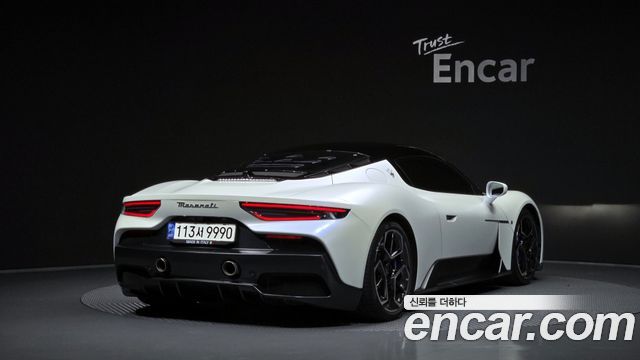 Maserati MC20 2022 — photo 2