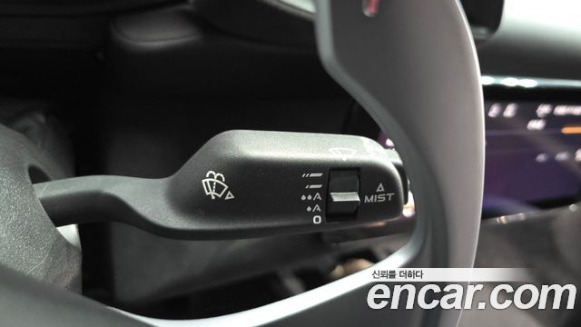 Maserati MC20 2022 — photo 28