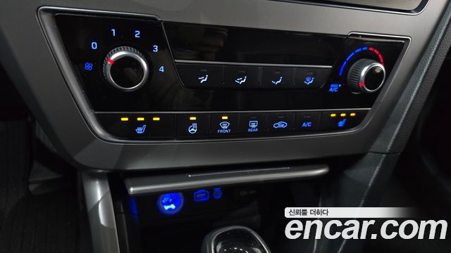 Hyundai Sonata 2017 — photo 19