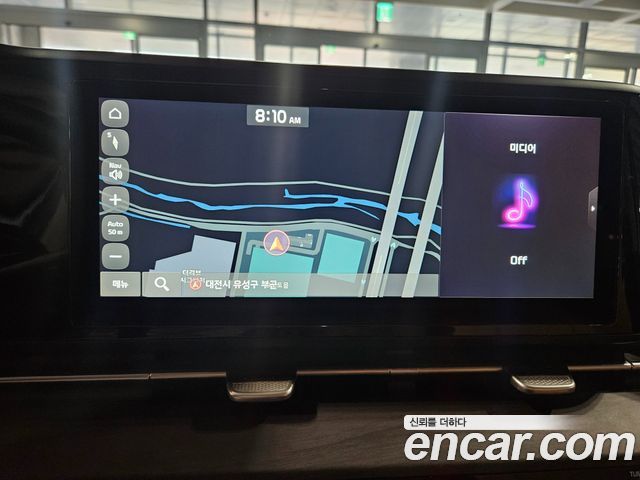 Kia Canival 2023 — photo 11