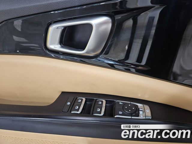 Kia Canival 2023 — photo 13