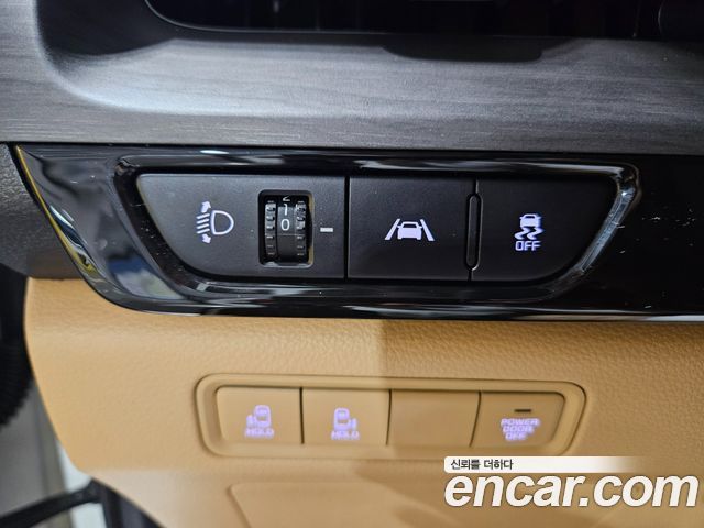 Kia Canival 2023 — photo 14