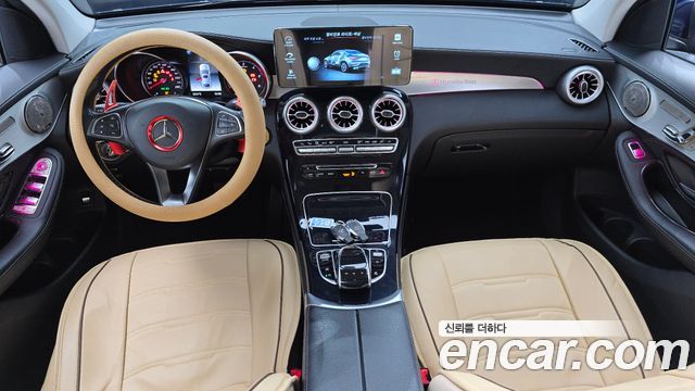 Mercedes-Benz GLC-Class 2018 — photo 10