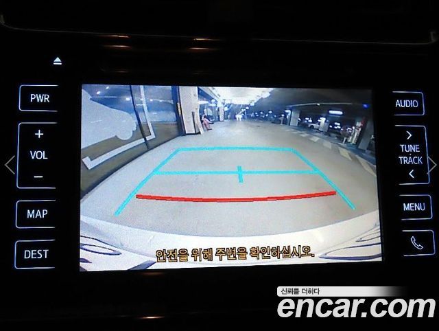 Toyota Prius 2016 — photo 14