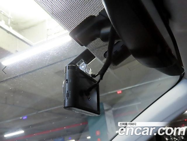 Toyota Prius 2016 — photo 15