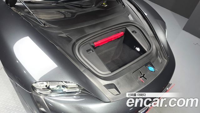 Porsche Taycan 2021 — photo 6